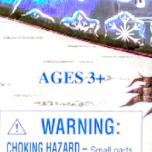 New FROZEN II Sticker Fun With Over 200 Stickers & 40 Sticker Pages - Picture 2 of 9